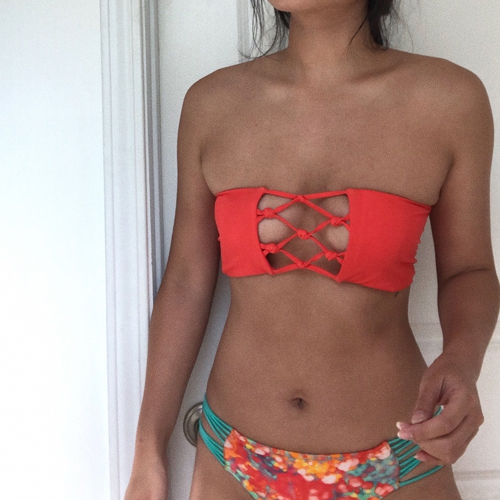 Bright Luli Fama/Sauvage bikini